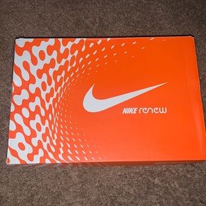 Nike Women running shoe